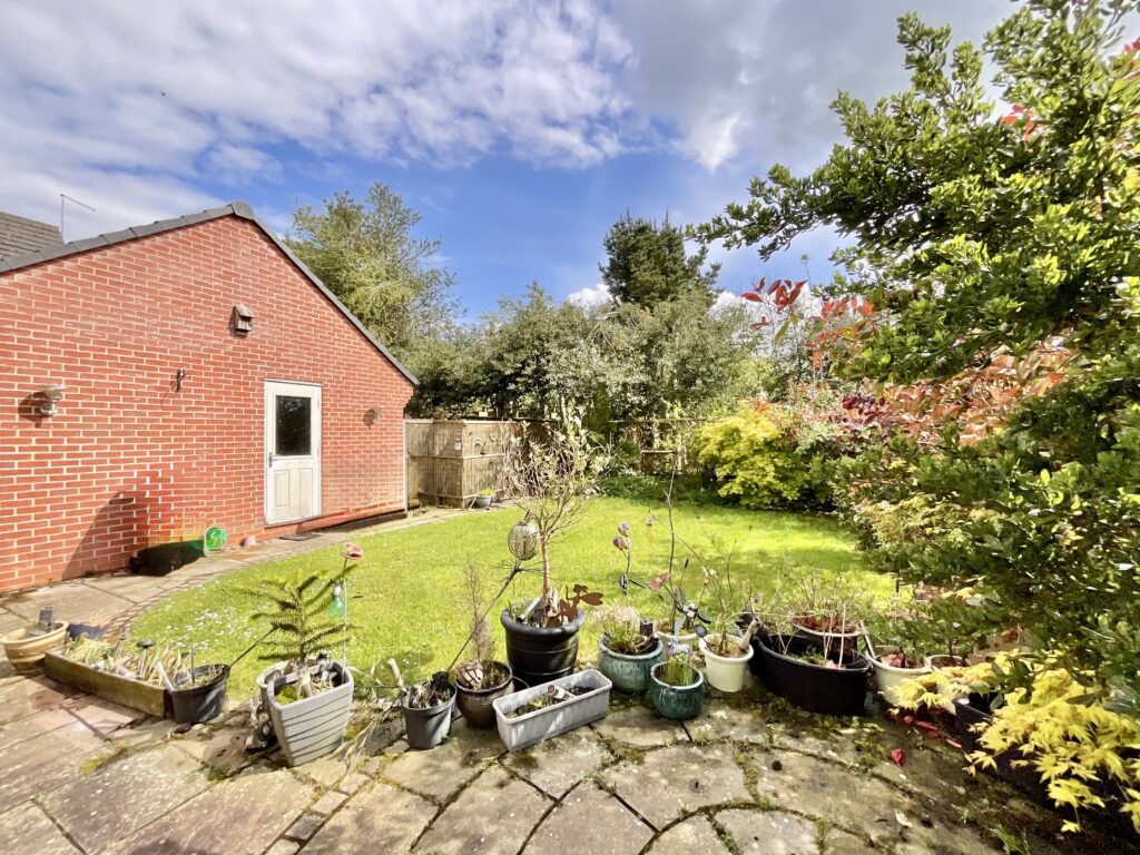 Moat Lane, Woore, CW3