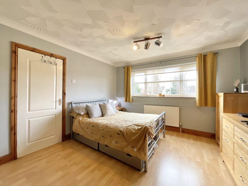 Crewe Road, Wistaston, CW2