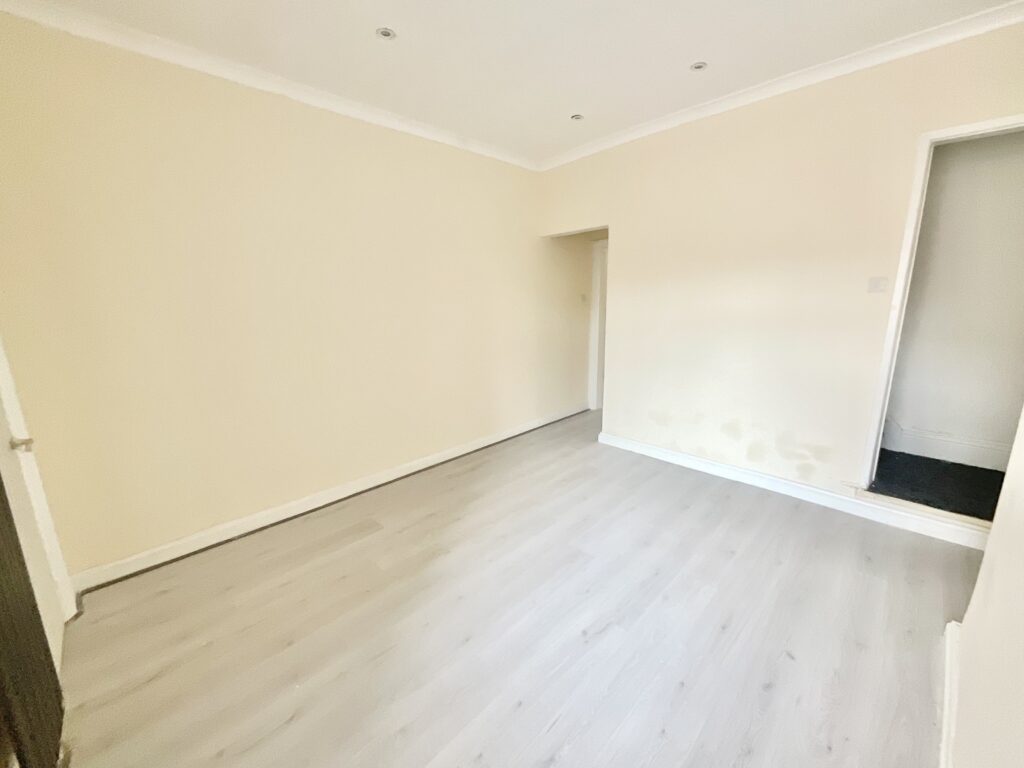 London Road, Chesterton, ST5