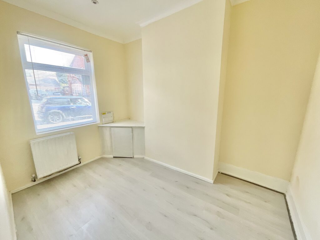 London Road, Chesterton, ST5
