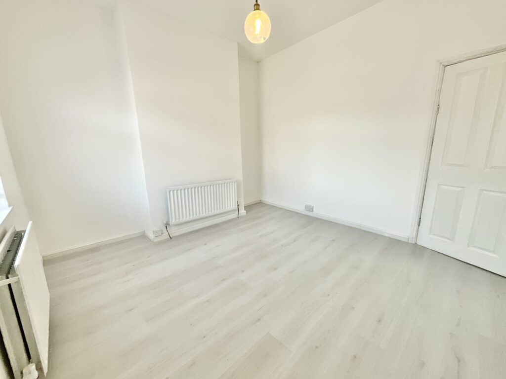 London Road, Chesterton, ST5