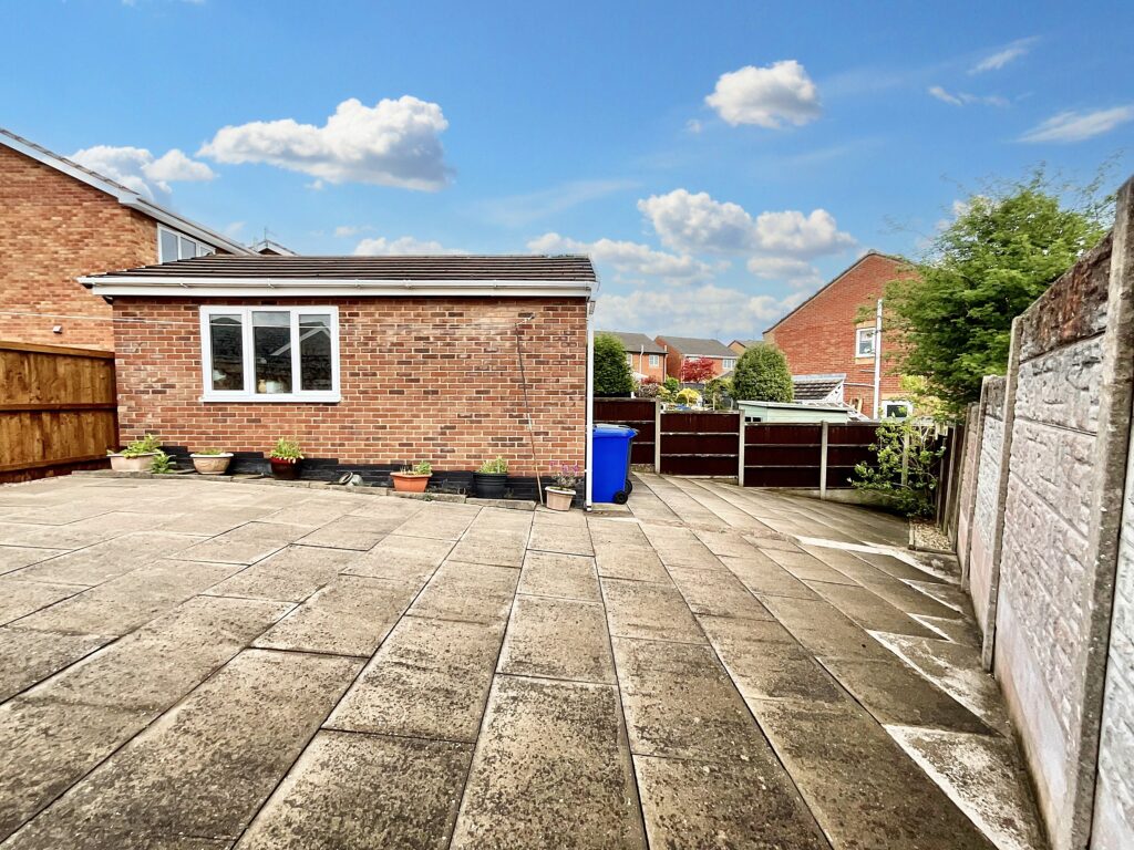 Barbrook Avenue, Stoke-On-Trent, ST3