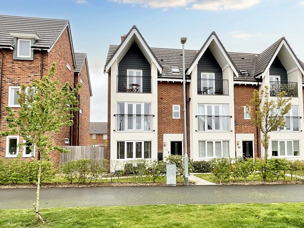 Hereford Place, Henhull, CW5