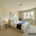 Beacon Rise, Stone, ST15