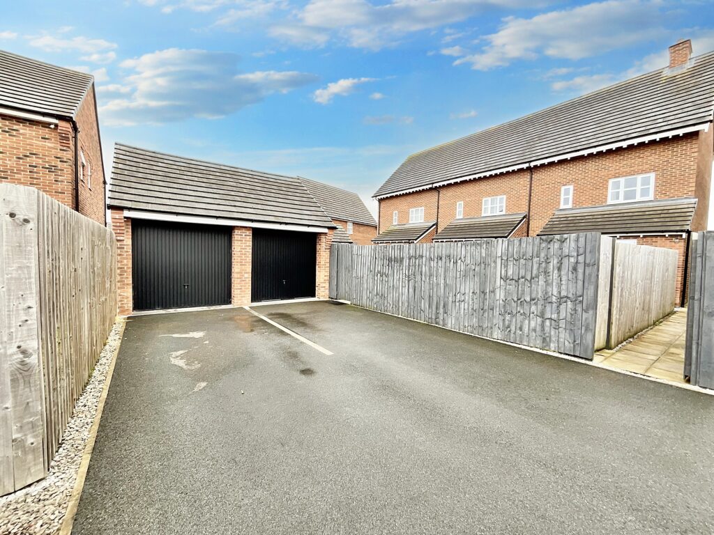 Hereford Place, Henhull, CW5