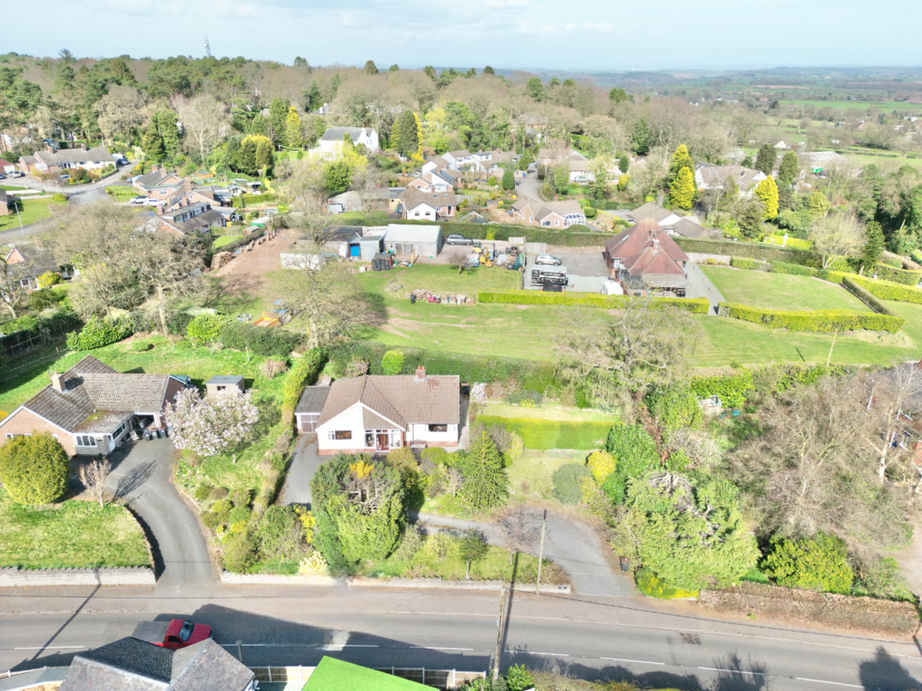 Eccleshall Road, Hookgate, TF9