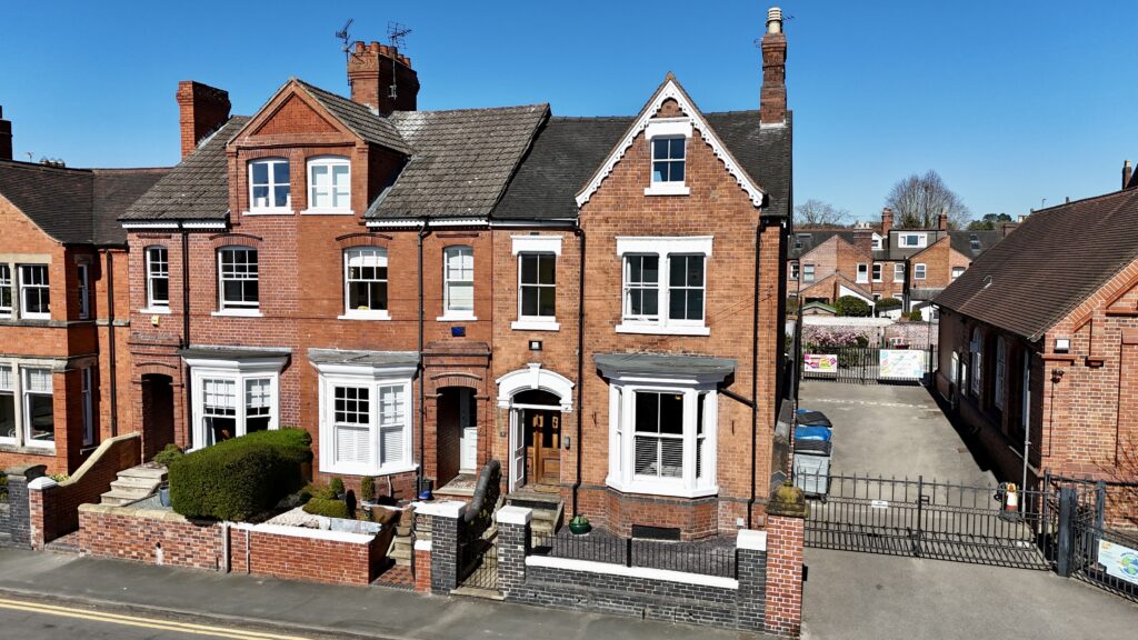 Northesk Street, Stone, ST15