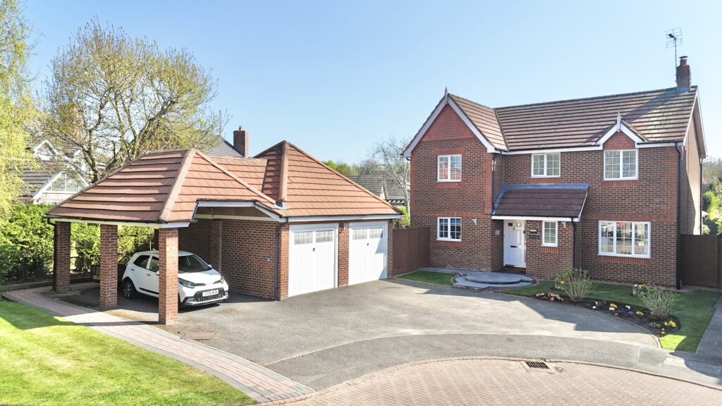 Balmoral Place, Willaston, CW5