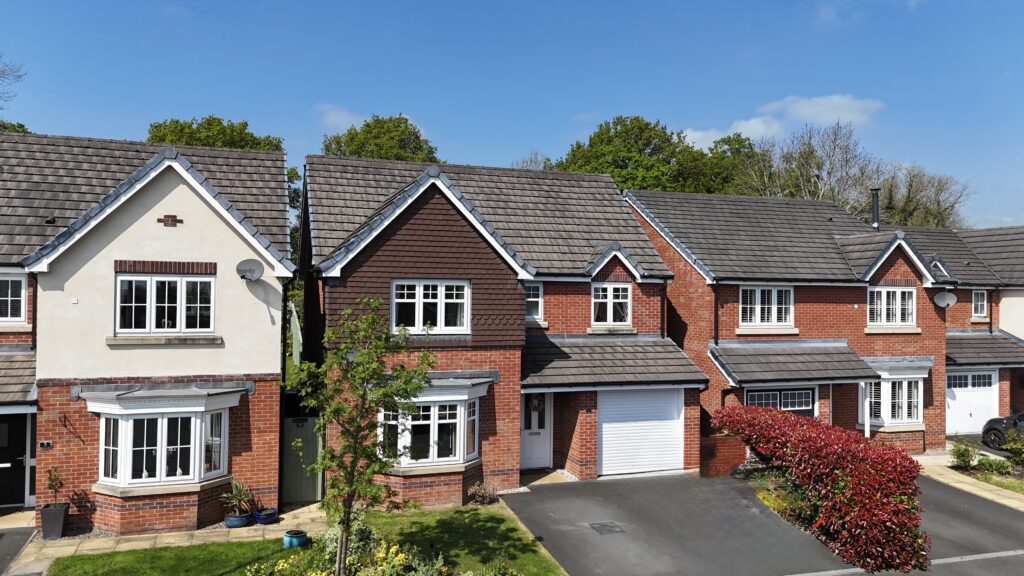 Canalside Close, Nantwich, CW5