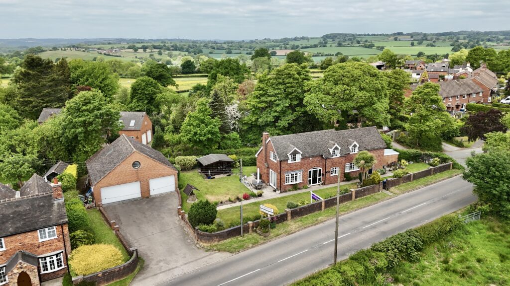 Sandon Road, Hilderstone, ST15