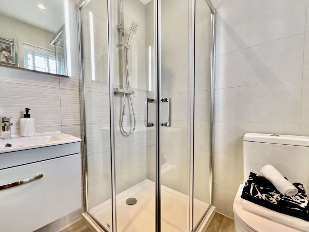 Trentham, Stoke-On-Trent, ST4