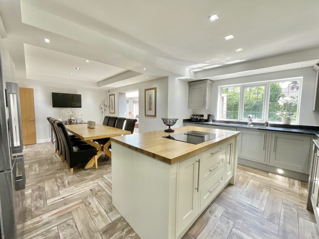 Lakeside Close, Baldwins Gate, ST5