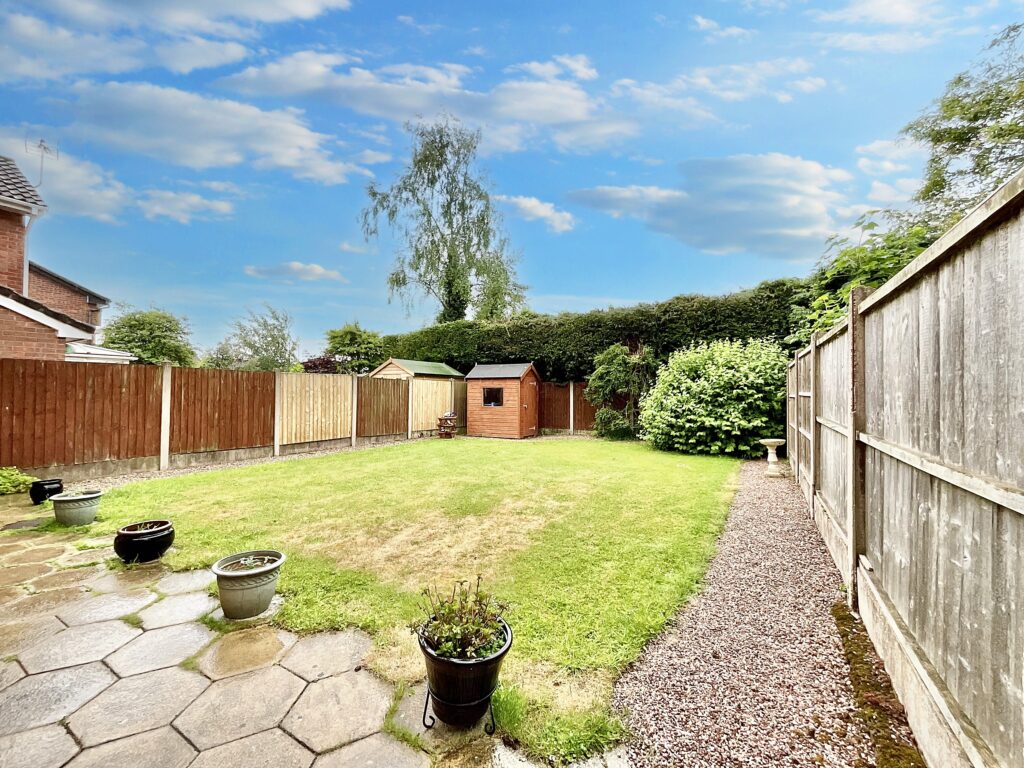 Vicarage Road, Tean, ST10