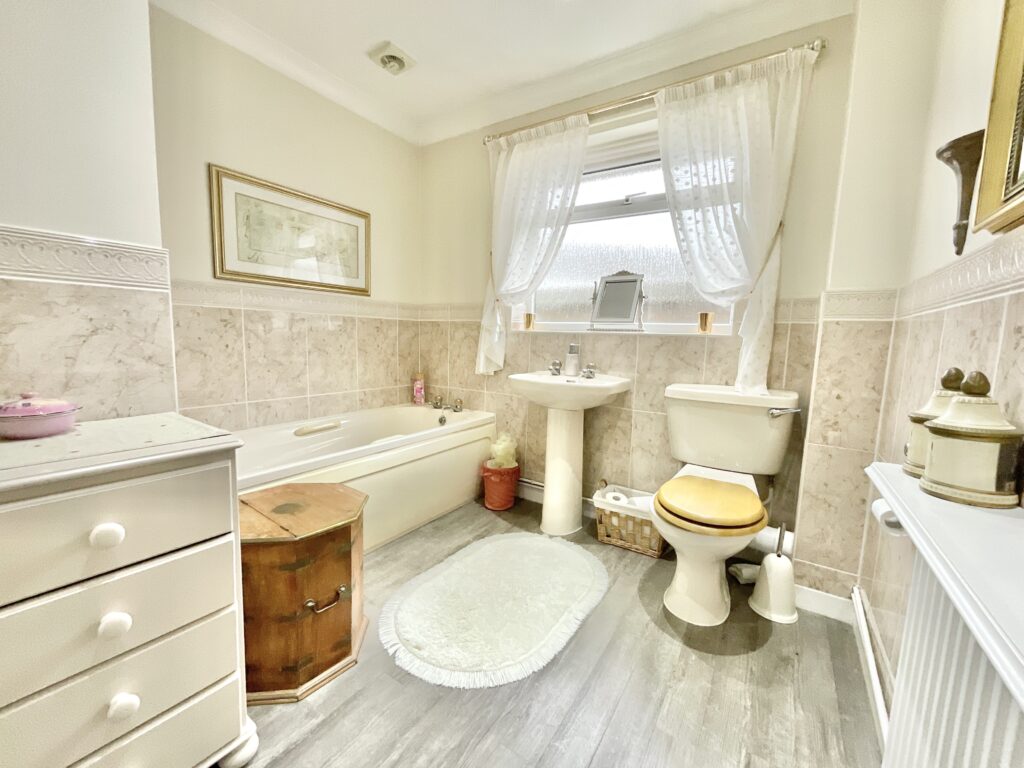 Cherry Tree Crescent, Great Bridgeford, ST18