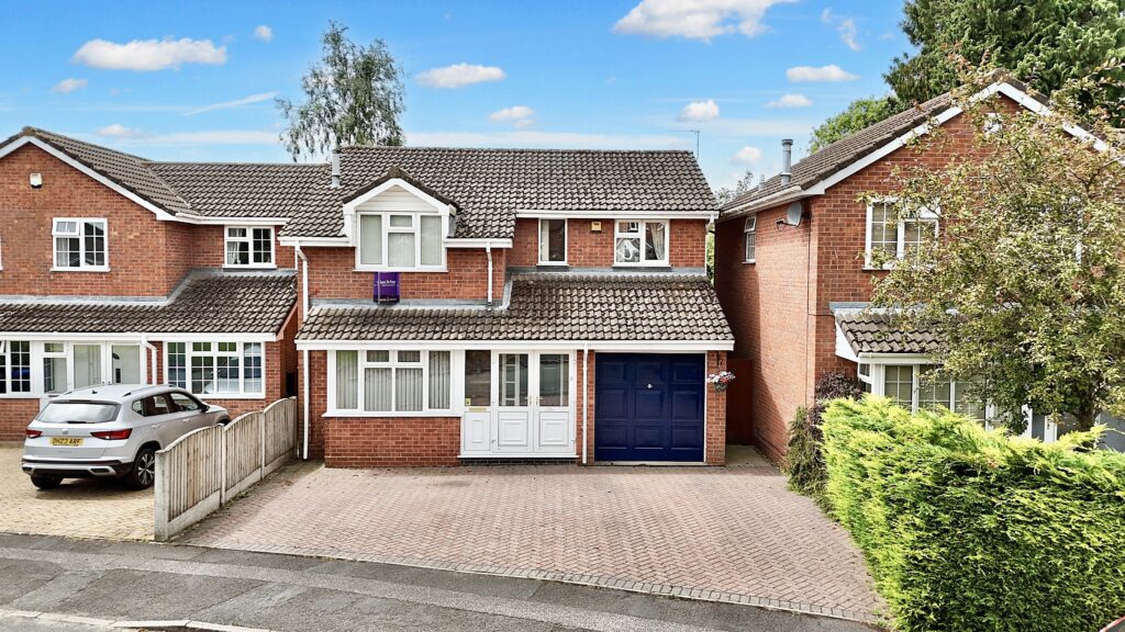 Vicarage Road, Tean, ST10