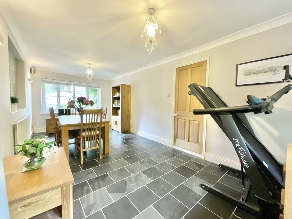 River Lea Mews, Madeley, CW3