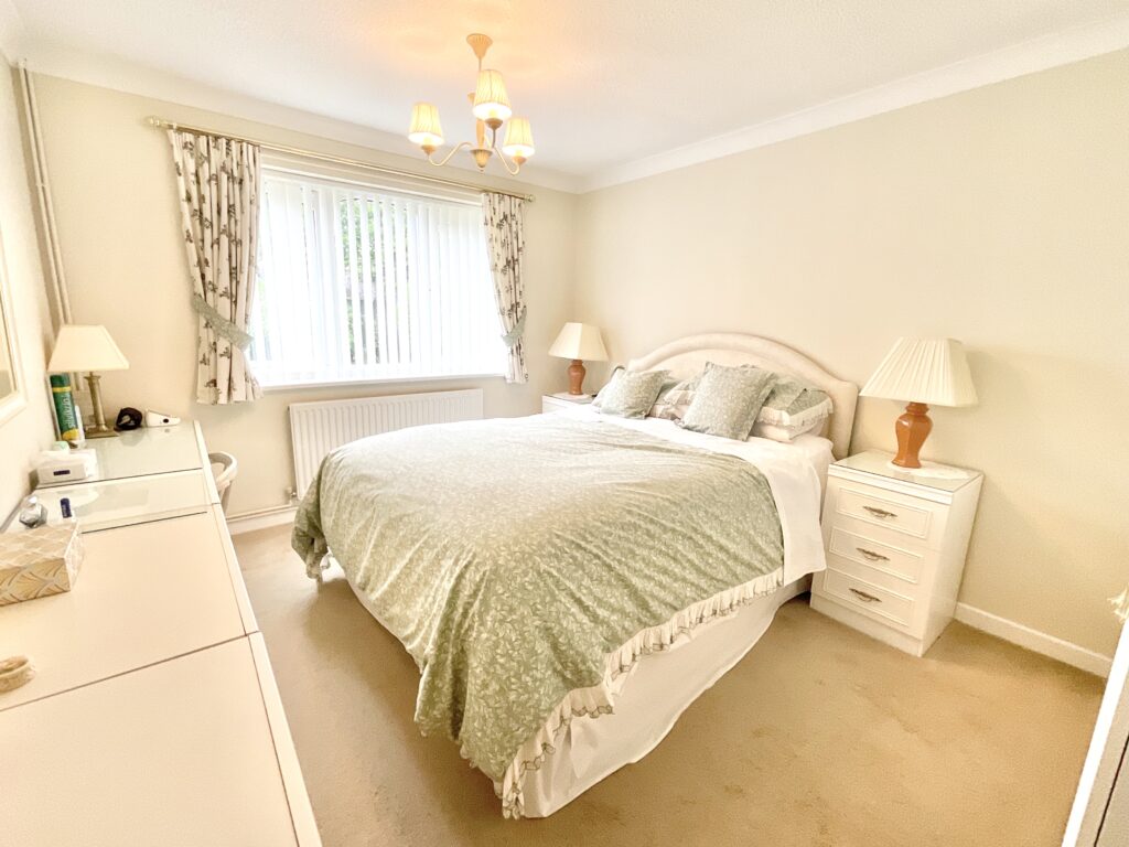 Cherry Tree Crescent, Great Bridgeford, ST18