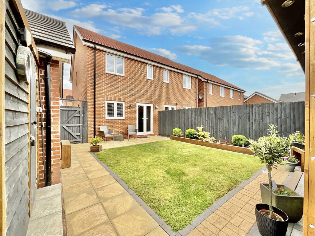 Skylark Row, Baldwins Gate, ST5
