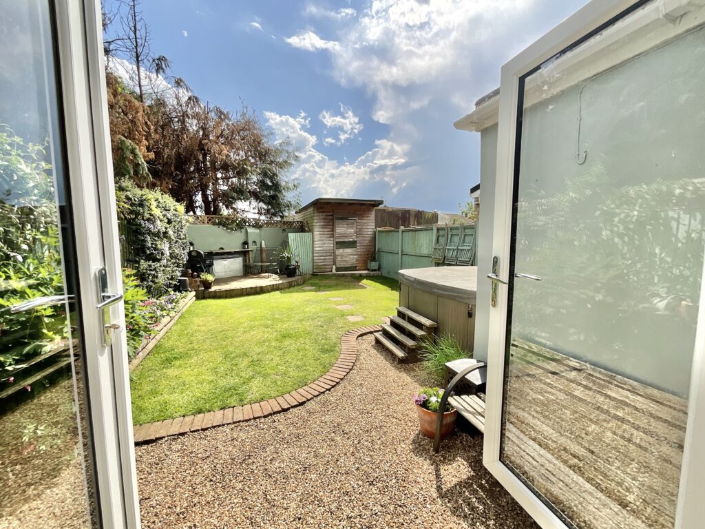 St. Lawrence Way, Gnosall, ST20