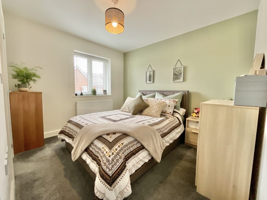 Skylark Row, Baldwins Gate, ST5