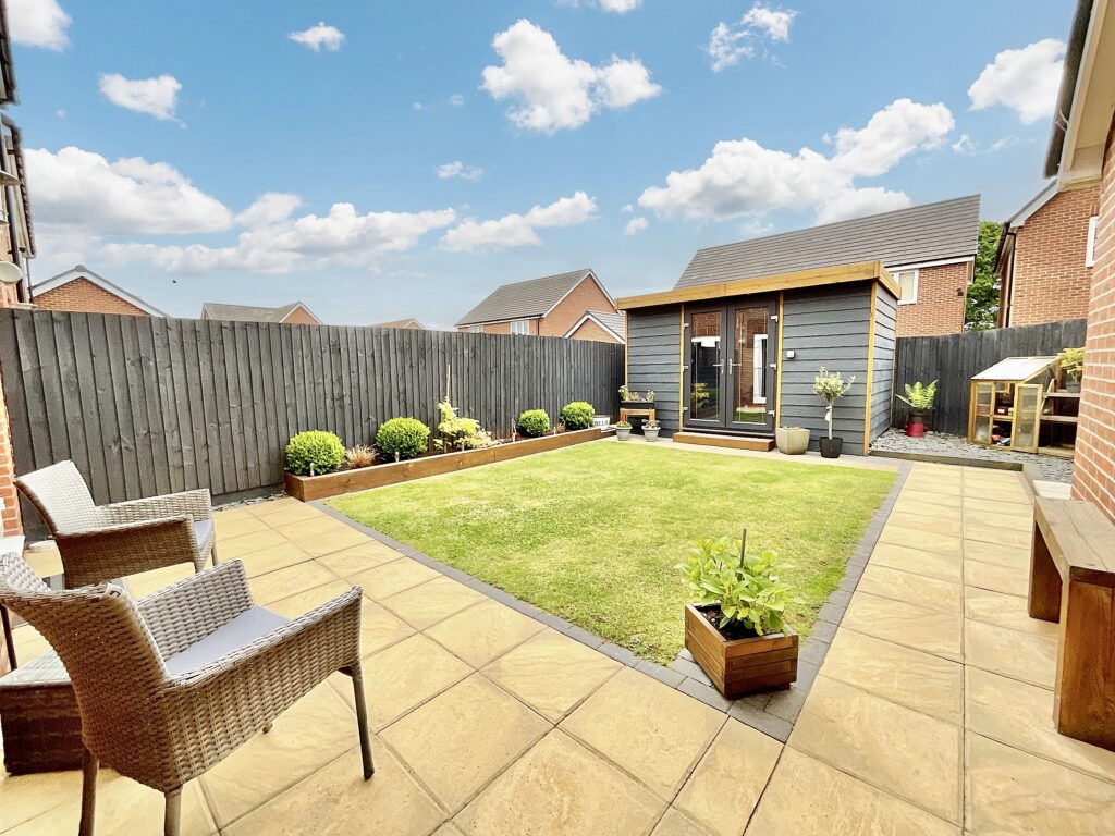 Skylark Row, Baldwins Gate, ST5
