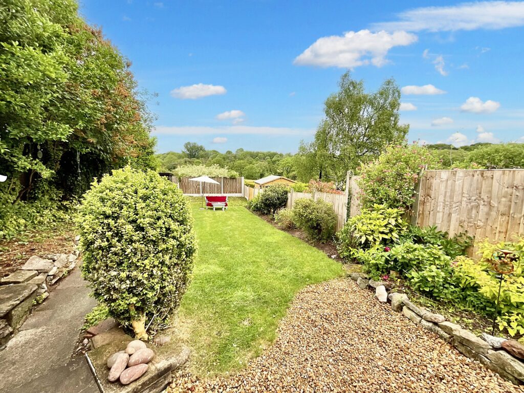 Hanchurch Crossroad, Newcastle, ST5