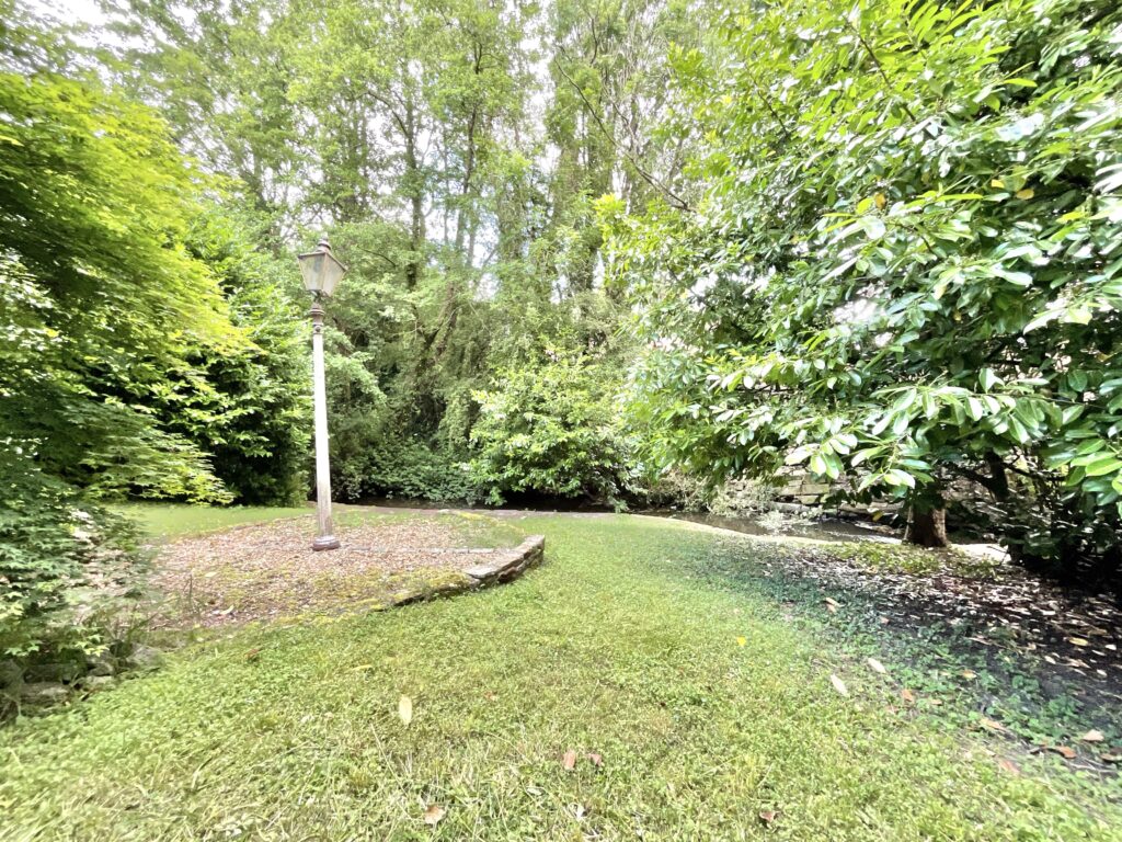 River Lea Mews, Madeley, CW3