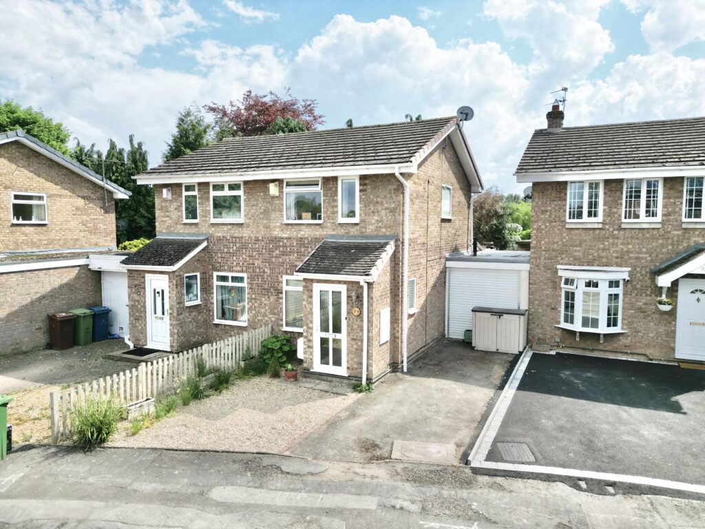 St. Lawrence Way, Gnosall, ST20