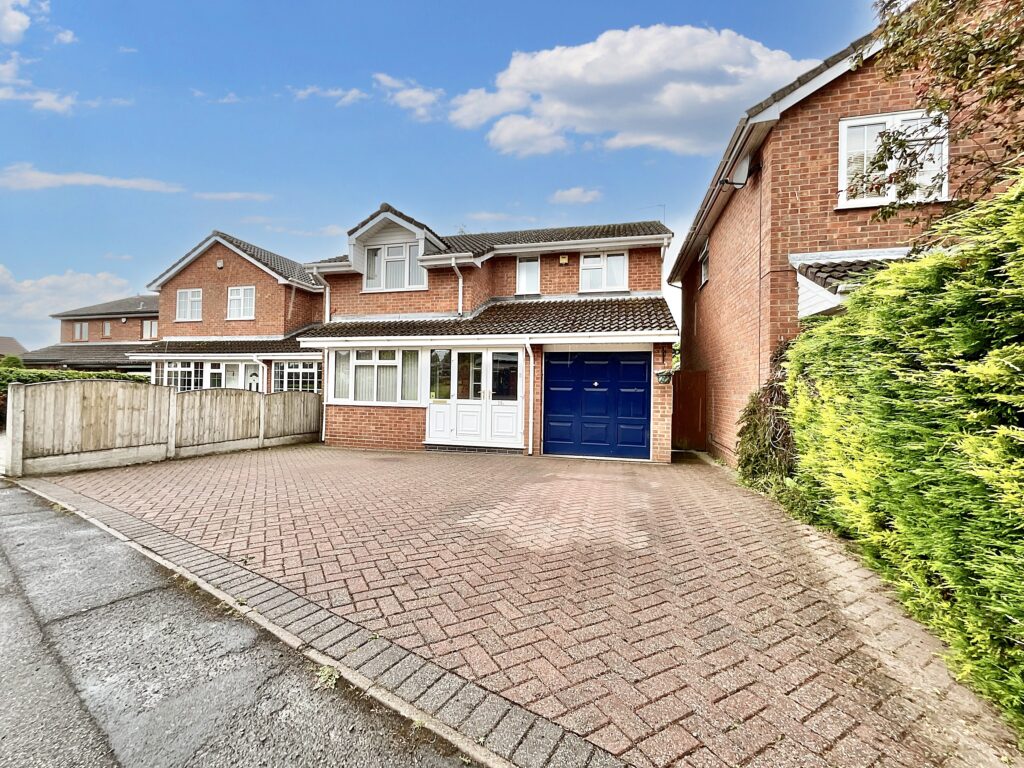 Vicarage Road, Tean, ST10