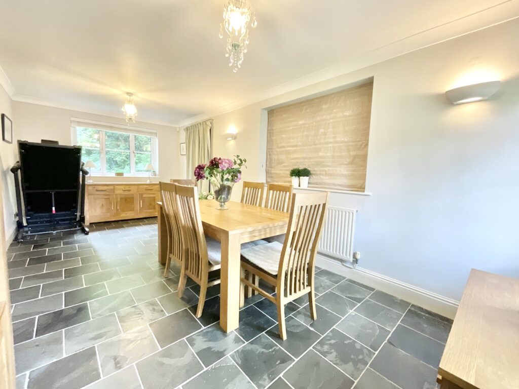 River Lea Mews, Madeley, CW3