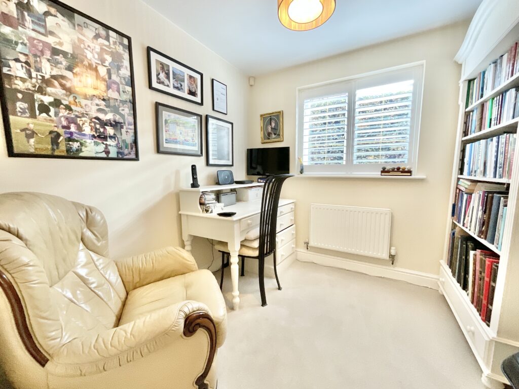 Walkmill Drive, Market Drayton, TF9