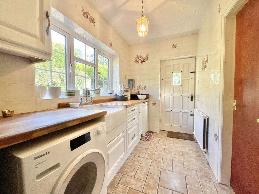 Smithy Lane, Whitmore, ST5