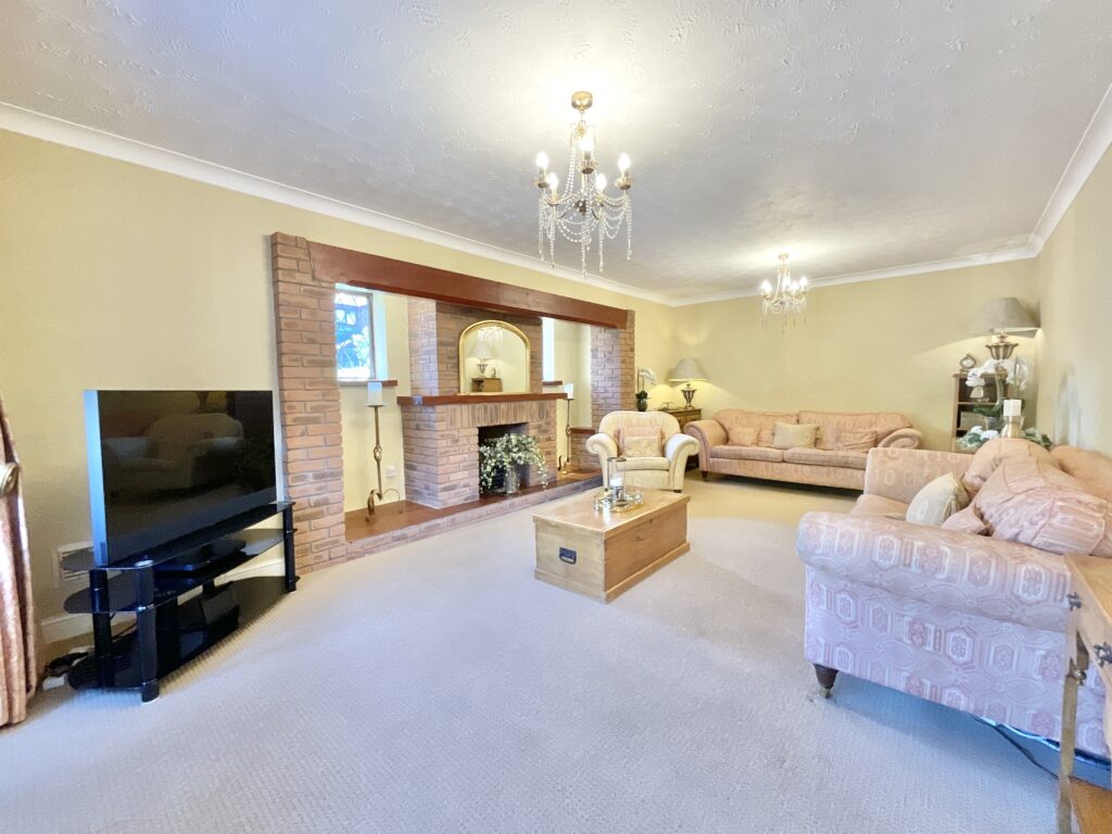 Wordsworth Drive, Market Drayton, TF9