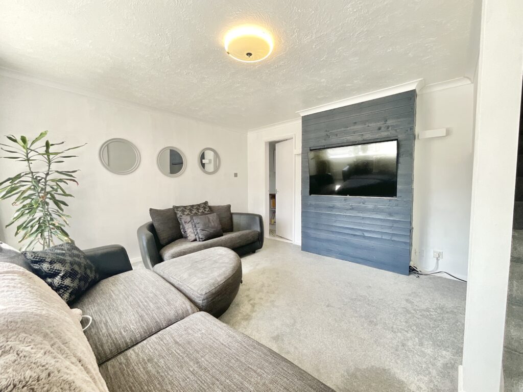 St. Lawrence Way, Gnosall, ST20