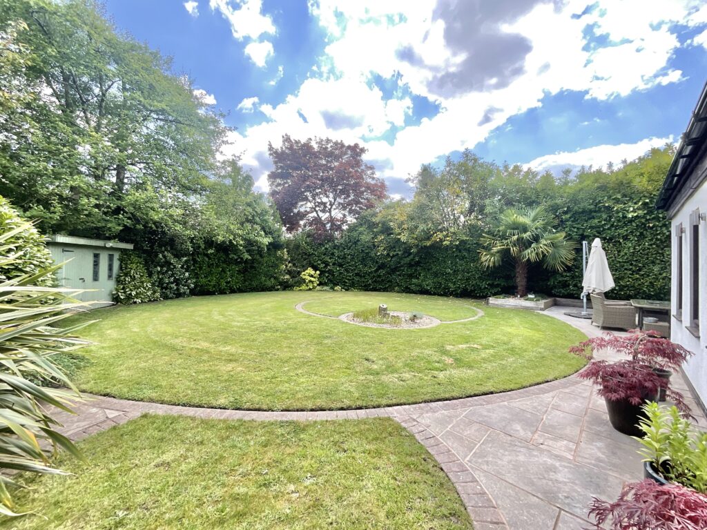 Lakeside Close, Baldwins Gate, ST5