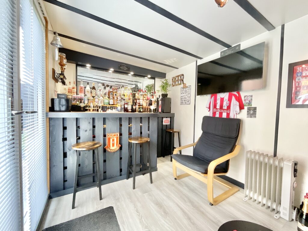 Skylark Row, Baldwins Gate, ST5