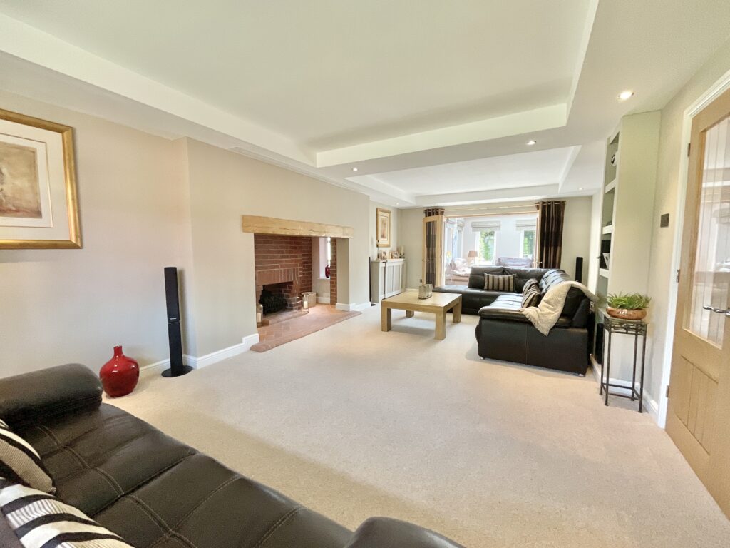 Lakeside Close, Baldwins Gate, ST5