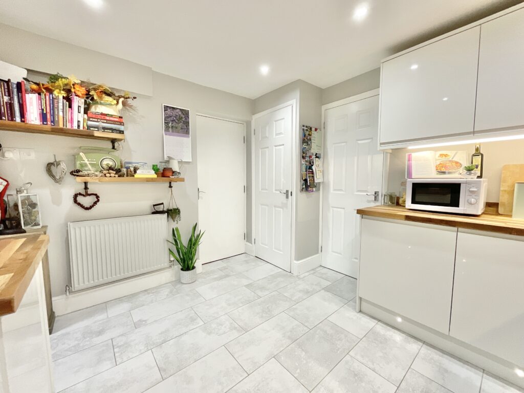 St. Lawrence Way, Gnosall, ST20