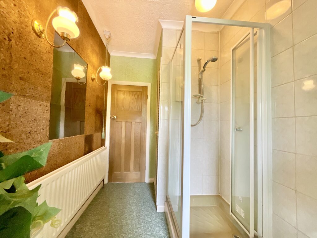 Newcastle Road, Shavington, CW2