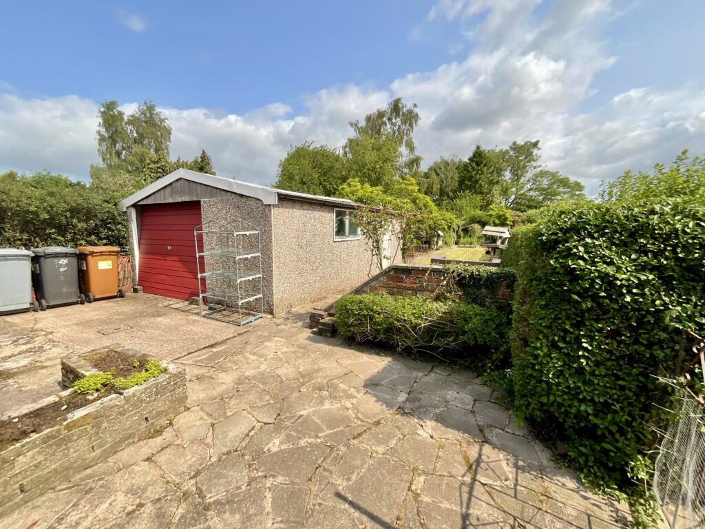 Newcastle Road, Shavington, CW2