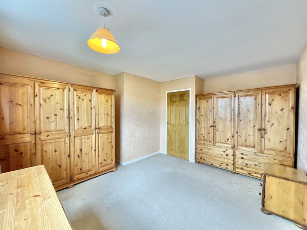 Gateway Avenue, Baldwins Gate, ST5