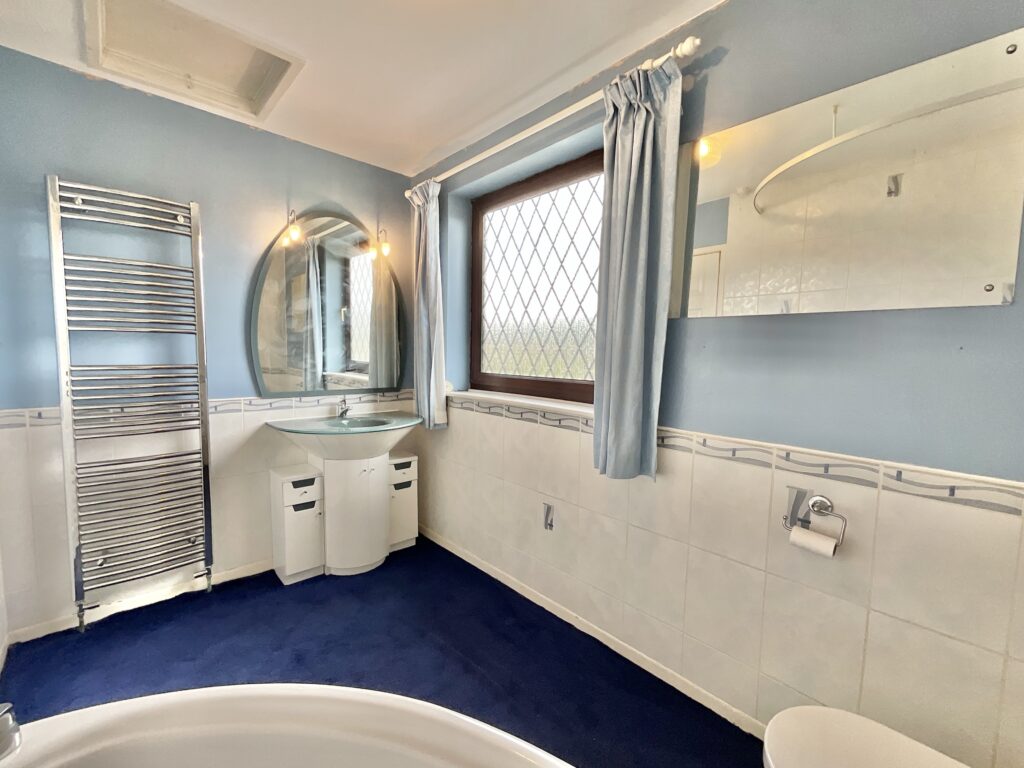 Gateway Avenue, Baldwins Gate, ST5
