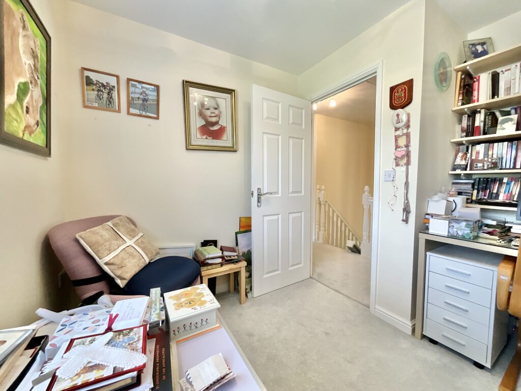 Warwick Rogers Close, Market Drayton, TF9