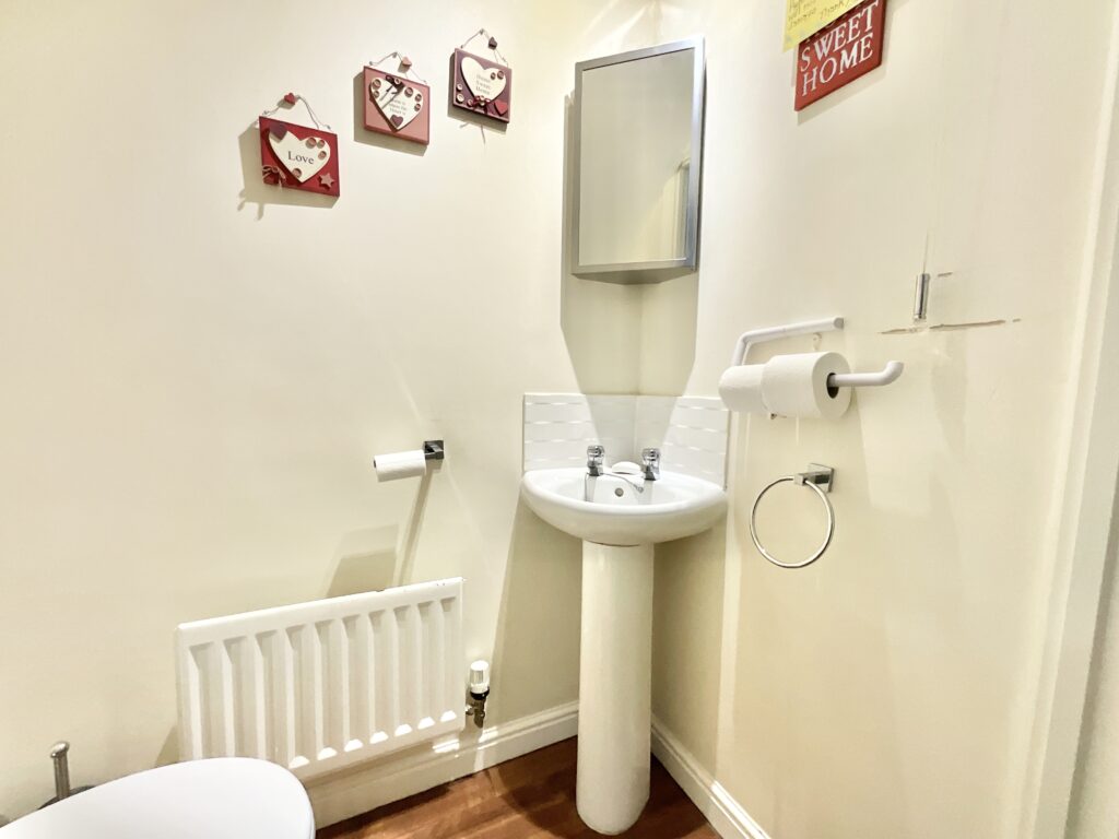Warwick Rogers Close, Market Drayton, TF9