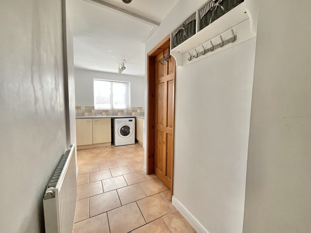 Knightley Close, Gnosall, ST20