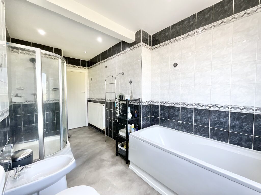 Leek Road, Cheadle, ST10