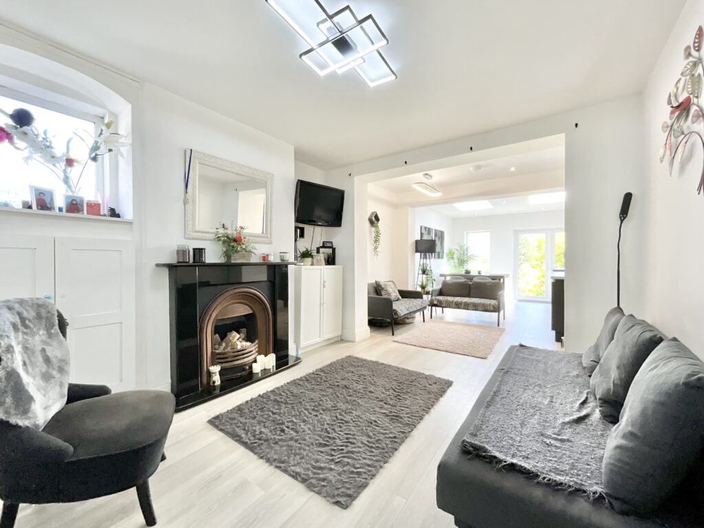 Leek Road, Cheadle, ST10