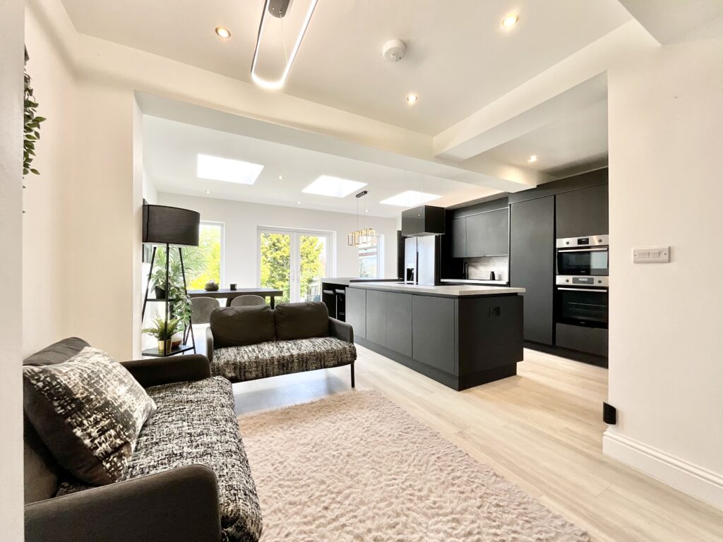 Leek Road, Cheadle, ST10