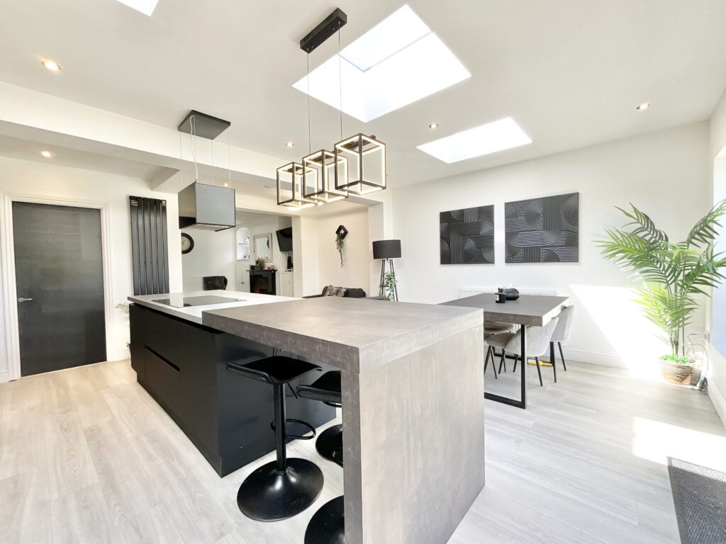 Leek Road, Cheadle, ST10