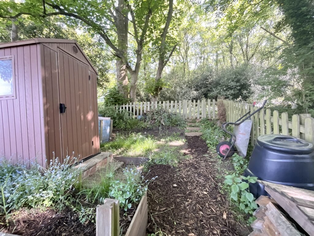 Dilhorne Road, Cheadle, ST10